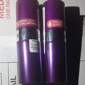 Purple Lipstick with Hyaluronic Acid